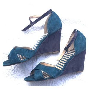 Splendid peep toe wedge